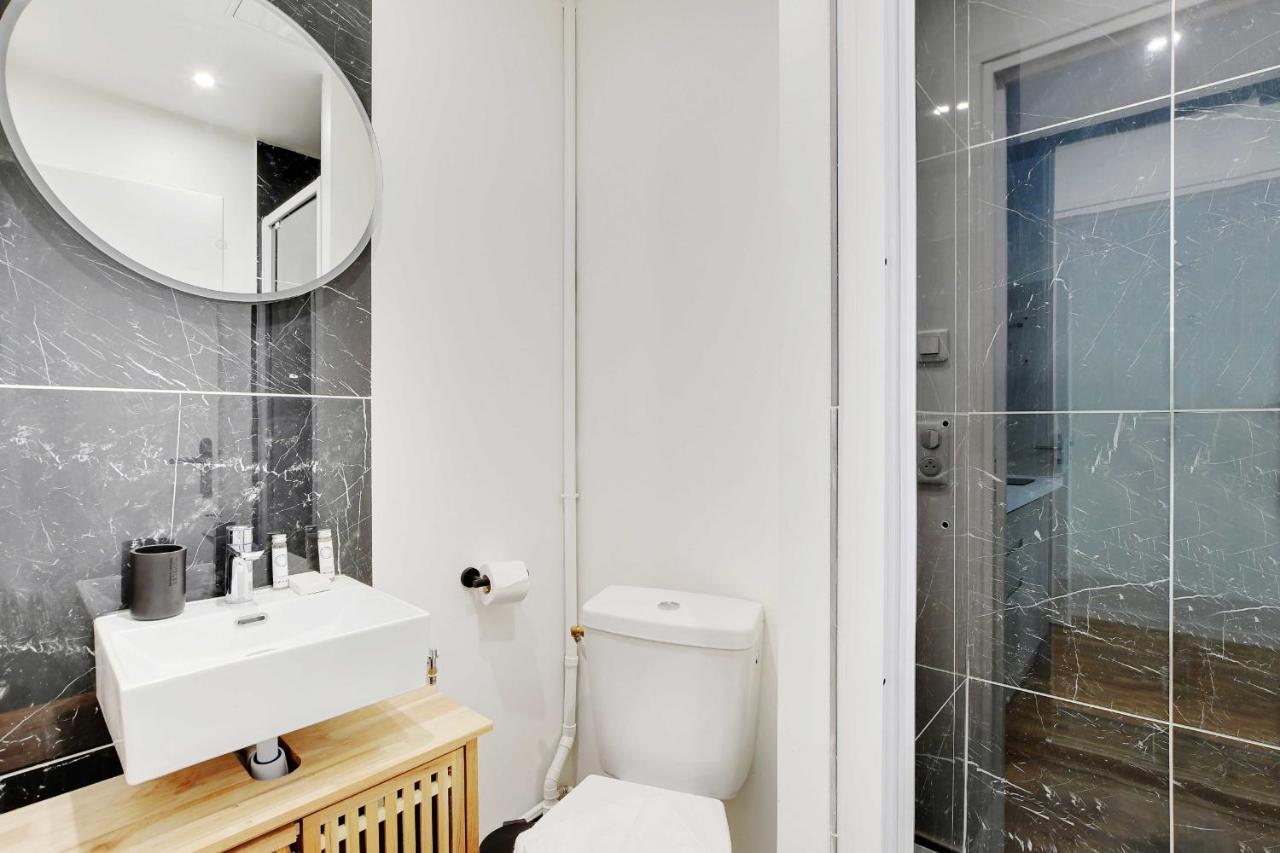 Amazing Apartment-2P-Sacre Coeur-Poissonniers-4 Parigi Esterno foto